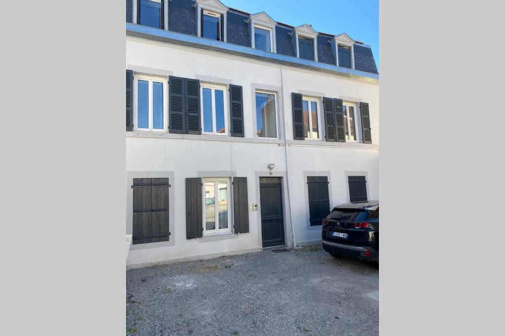 Appartement La Bâtisse de Chabot N°3 à Montluçon Extérieur photo